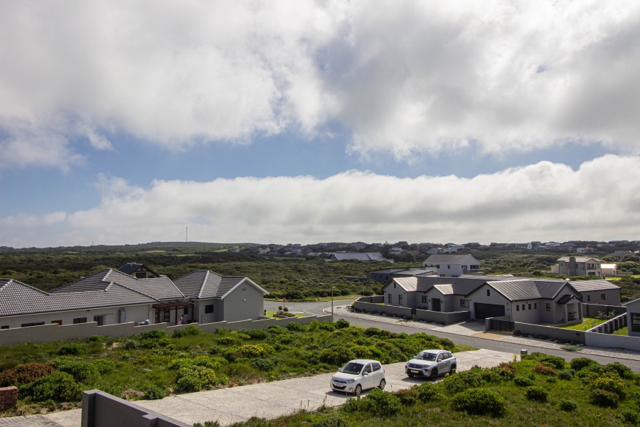6 Bedroom Property for Sale in Kleinbaai Western Cape